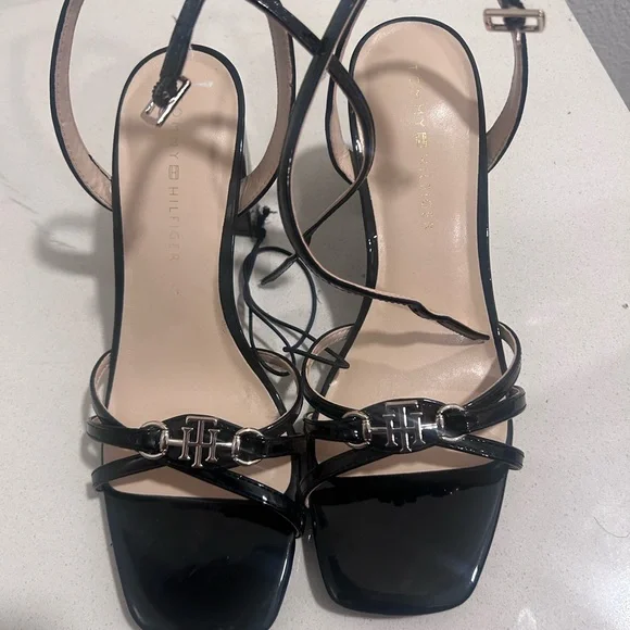 Tommy Hilfiger Black Patent Heels - Picture 2 of 2